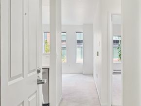 4343 Roosevelt Way NE 508, Seattle WA 98105