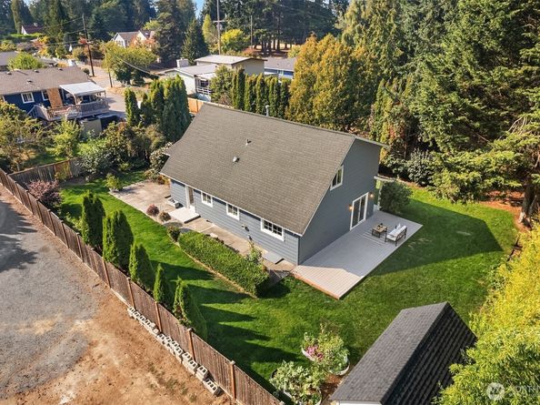 22623 96th Avenue W, Edmonds WA 98020