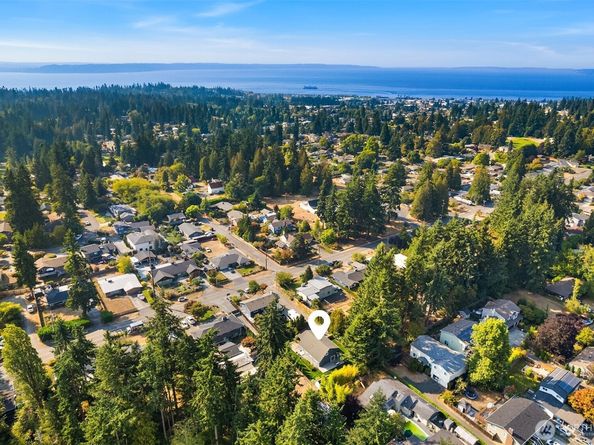 22623 96th Avenue W, Edmonds WA 98020