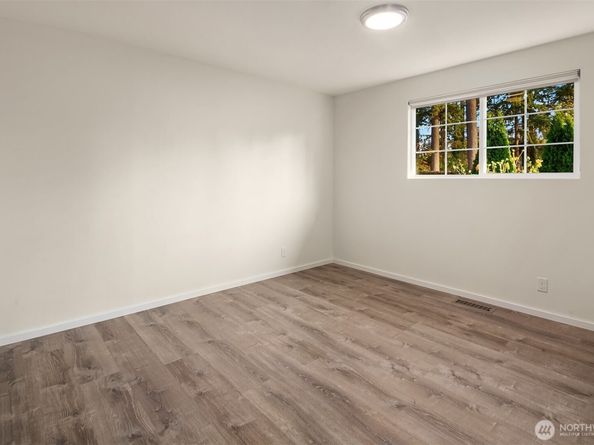 22623 96th Avenue W, Edmonds WA 98020