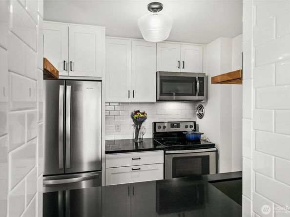 308 E Republican Street 106, Seattle WA 98102