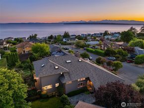 2337 NW 194th Place, Shoreline WA 98177