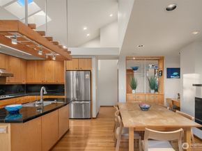 2337 NW 194th Place, Shoreline WA 98177