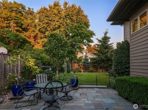 2337 NW 194th Place, Shoreline WA 98177