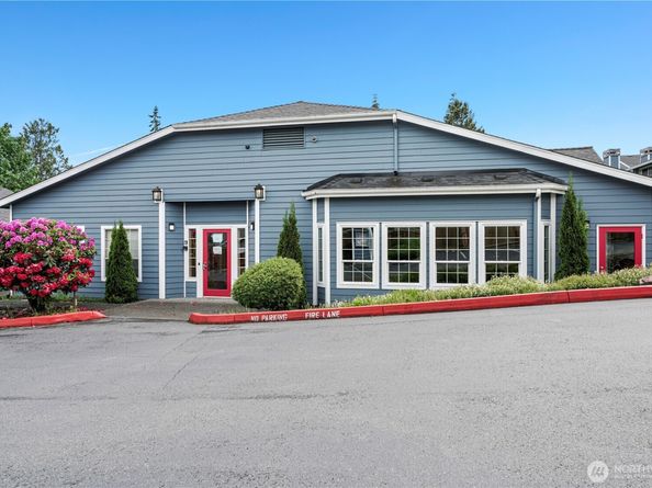 16817 Larch Way D207, Lynnwood WA 98037