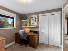 17524 15th Place W, Lynnwood WA 98037