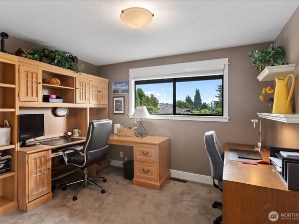 17524 15th Place W, Lynnwood WA 98037