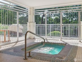 2901 NE Blakeley Street 335, Seattle WA 98105
