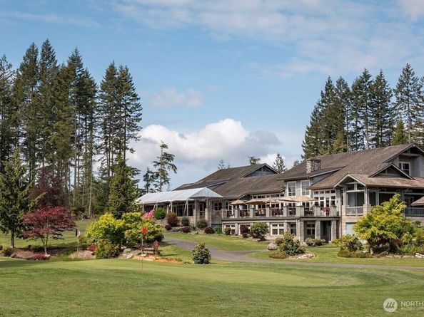 3977 McCormick Village Drive, Bremerton WA 98312