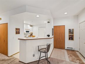 23325 59th Place S 161, Kent WA 98032