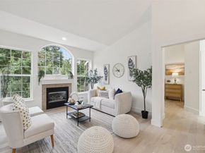 18669 NE 55th Way, Redmond WA 98052