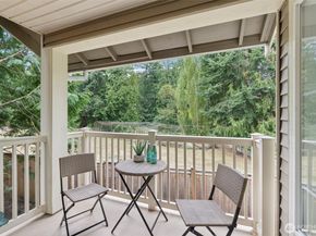 18669 NE 55th Way, Redmond WA 98052