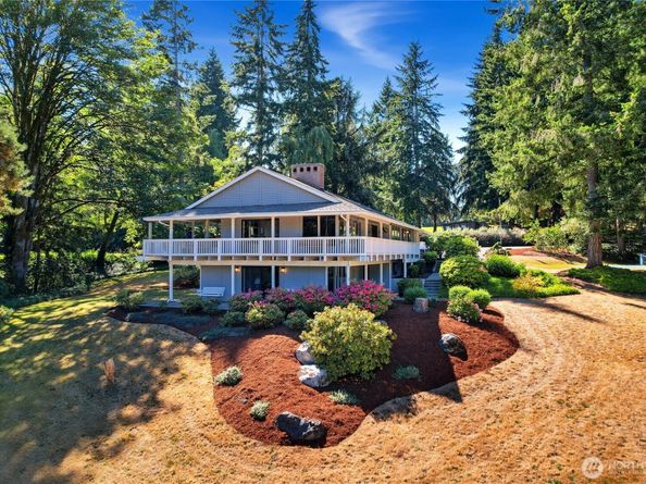 11186 Blue Pond Place NE, Bainbridge Island WA 98110