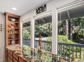 11186 Blue Pond Place NE, Bainbridge Island WA 98110