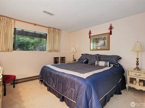 11186 Blue Pond Place NE, Bainbridge Island WA 98110