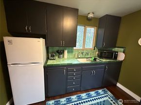9624 Renton Avenue S A, Seattle WA 98118