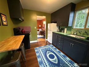9624 Renton Avenue S A, Seattle WA 98118
