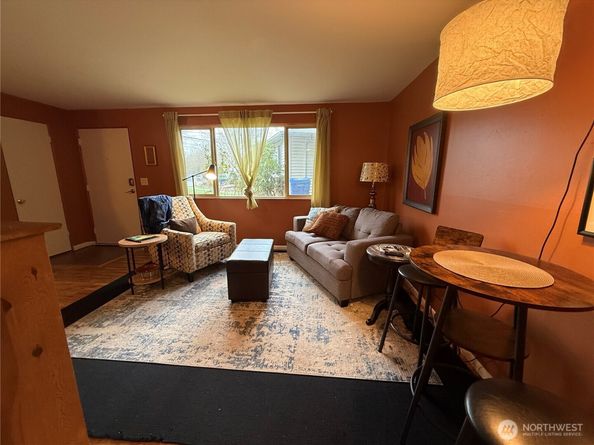 9624 Renton Avenue S A, Seattle WA 98118