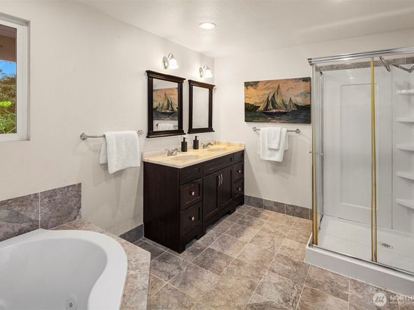 15126 NE 67th Place, Redmond WA 98052