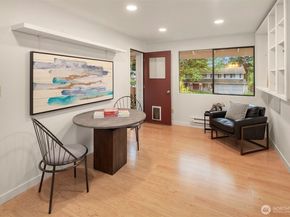 15126 NE 67th Place, Redmond WA 98052