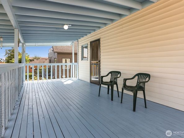 4022 Woodland Park Avenue N, Seattle WA 98103