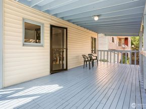 4022 Woodland Park Avenue N, Seattle WA 98103