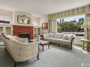 4022 Woodland Park Avenue N, Seattle WA 98103