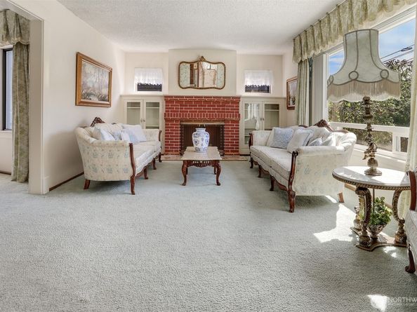 4022 Woodland Park Avenue N, Seattle WA 98103