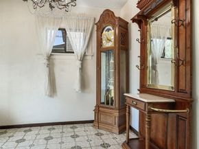 4022 Woodland Park Avenue N, Seattle WA 98103