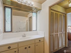 19419 Grannis Road, Bothell WA 98012