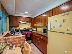 19419 Grannis Road, Bothell WA 98012