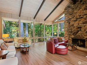 19419 Grannis Road, Bothell WA 98012
