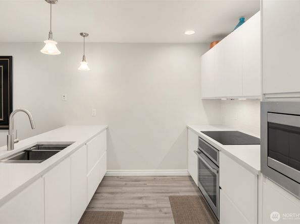6356 138th Avenue NE 213, Redmond WA 98052