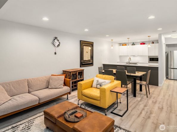 6356 138th Avenue NE 213, Redmond WA 98052