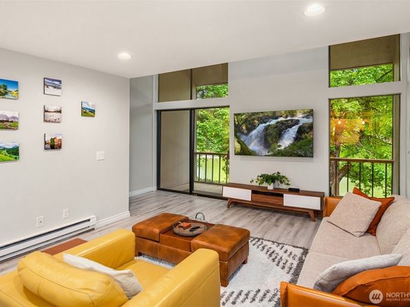 6356 138th Avenue NE 213, Redmond WA 98052