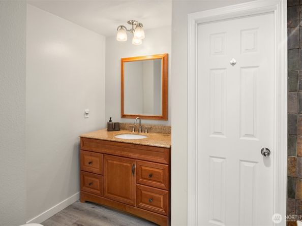 6356 138th Avenue NE 213, Redmond WA 98052