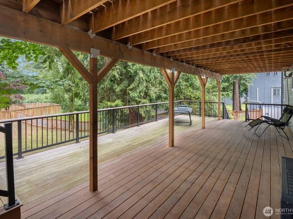 11828 NE 103rd Place, Kirkland WA 98033