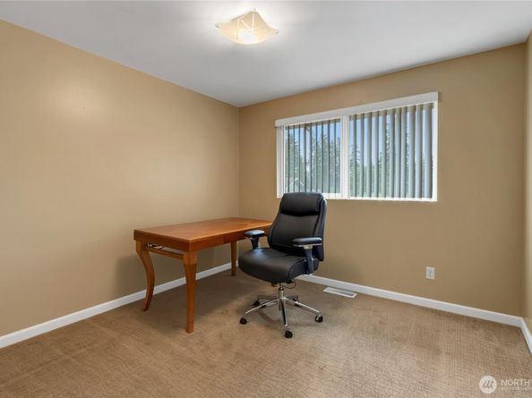 2231 S 291st Street, Federal Way WA 98003