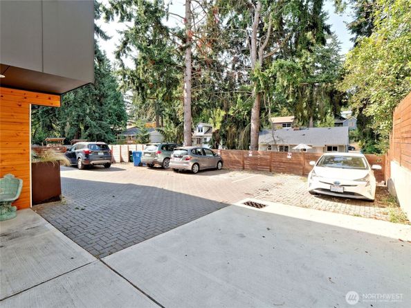 14023 Greenwood Avenue N C, Seattle WA 98133