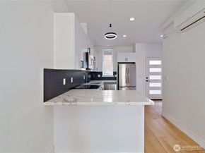 14023 Greenwood Avenue N C, Seattle WA 98133