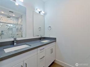 14023 Greenwood Avenue N C, Seattle WA 98133