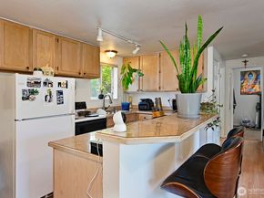 15002 4th Avenue S, Burien WA 98148