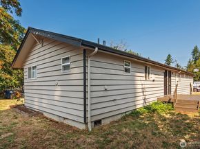 15002 4th Avenue S, Burien WA 98148