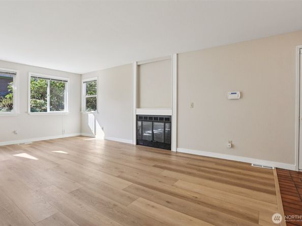 10114 11th Avenue S, Seattle WA 98168