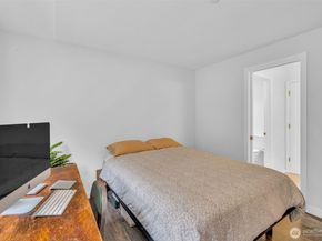 2300 Jefferson Avenue NE B105, Renton WA 98056