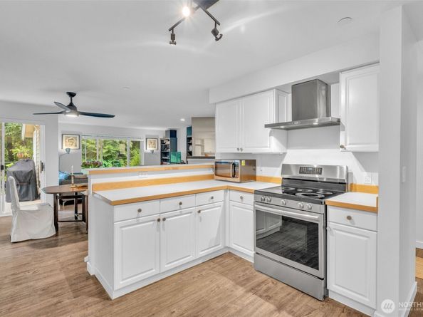 2300 Jefferson Avenue NE B105, Renton WA 98056