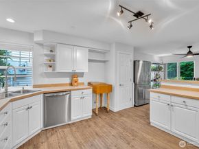 2300 Jefferson Avenue NE B105, Renton WA 98056