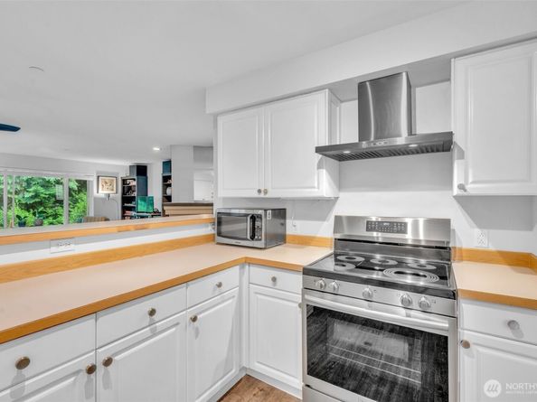 2300 Jefferson Avenue NE B105, Renton WA 98056