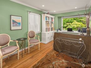 235 10th Avenue W, Kirkland WA 98033