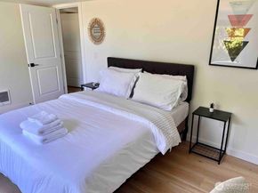 7528 S Lakeridge Dr, Seattle WA 98178